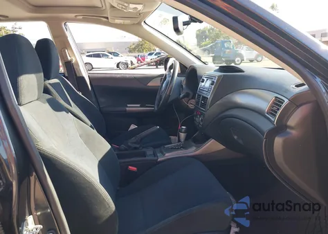 2011 Subaru Impreza 2.5I Premium z USA, uszkodzony, nr VIN JF1GH6B64BH829112